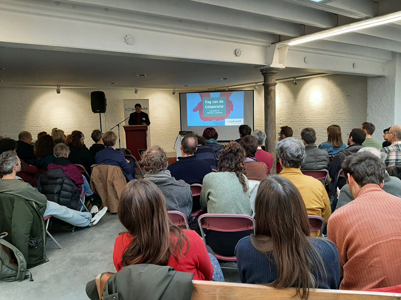 Broodfonds geeft lezing in België over vertrouwen